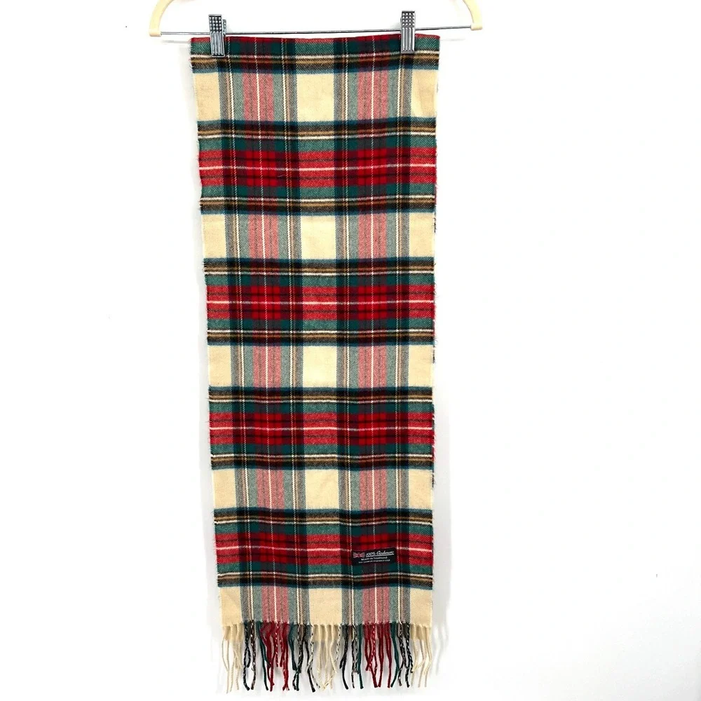 Made in Scotland 100% cashmere tartan plaid scarf preppy old money academia
